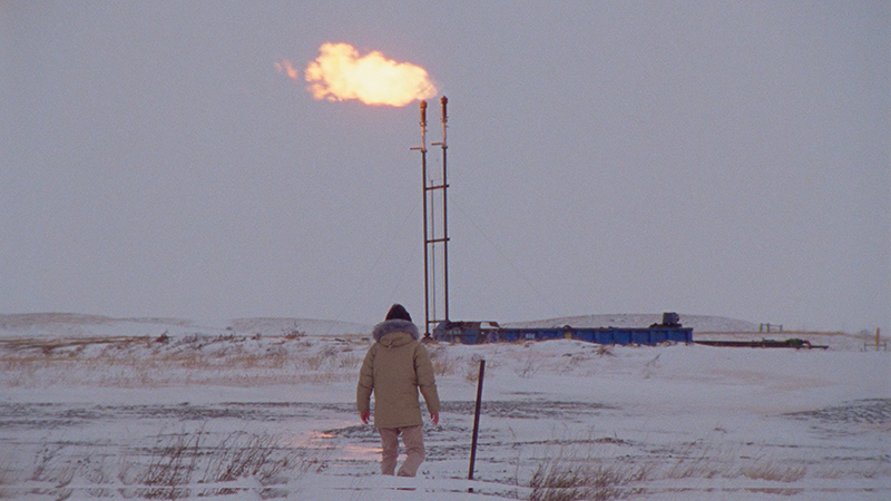 HOW-TO-BLOW-UP-A-PIPELINESTILLS_DEGRAIN_1